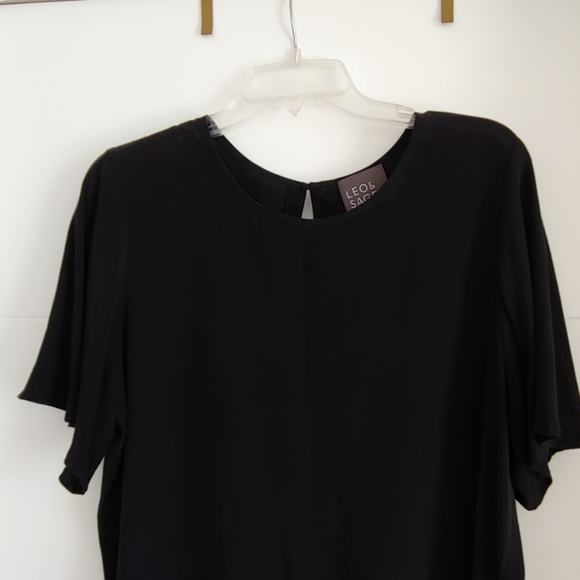 Silk black top - Picture 1 of 5